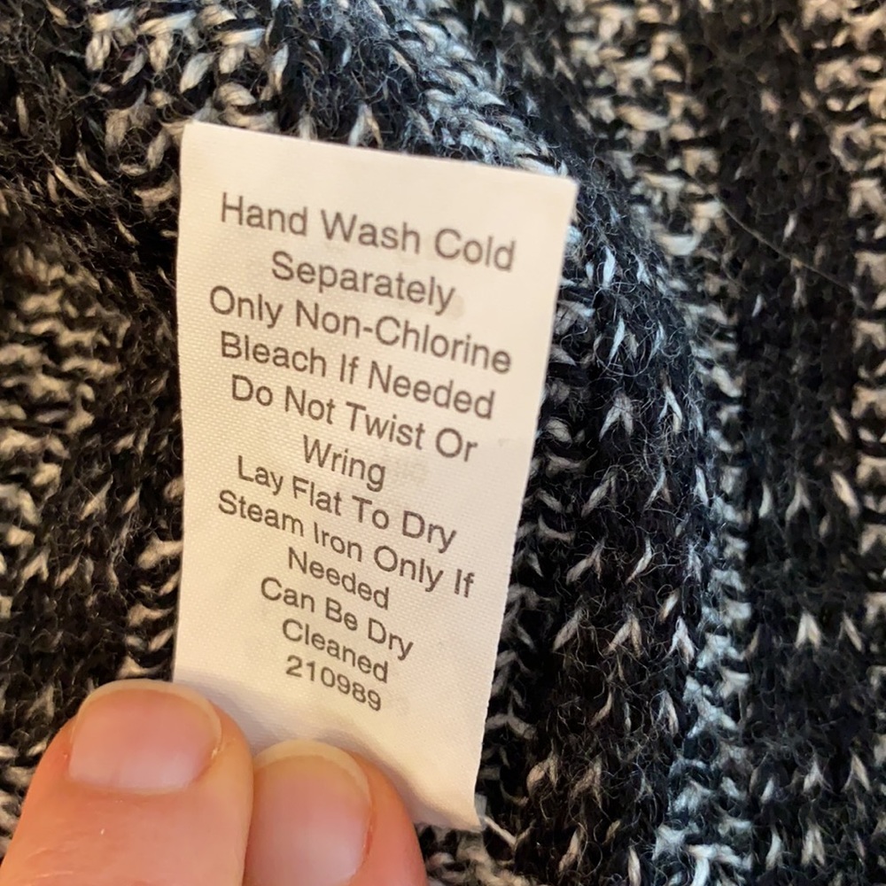 Cabi Patchwork Cropped Drapey Open Front Black Wh… - image 8